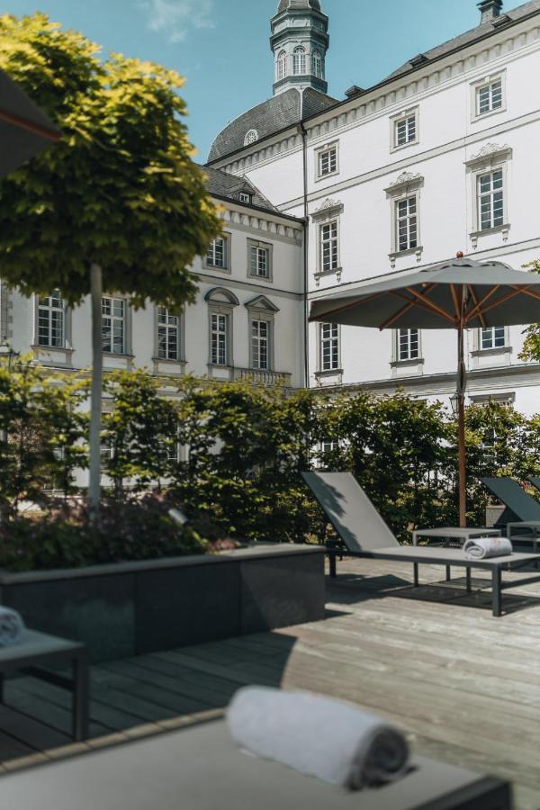 Althoff Grandhotel Schloss Bensberg Bergisch Gladbach Luaran gambar The hotel's garden