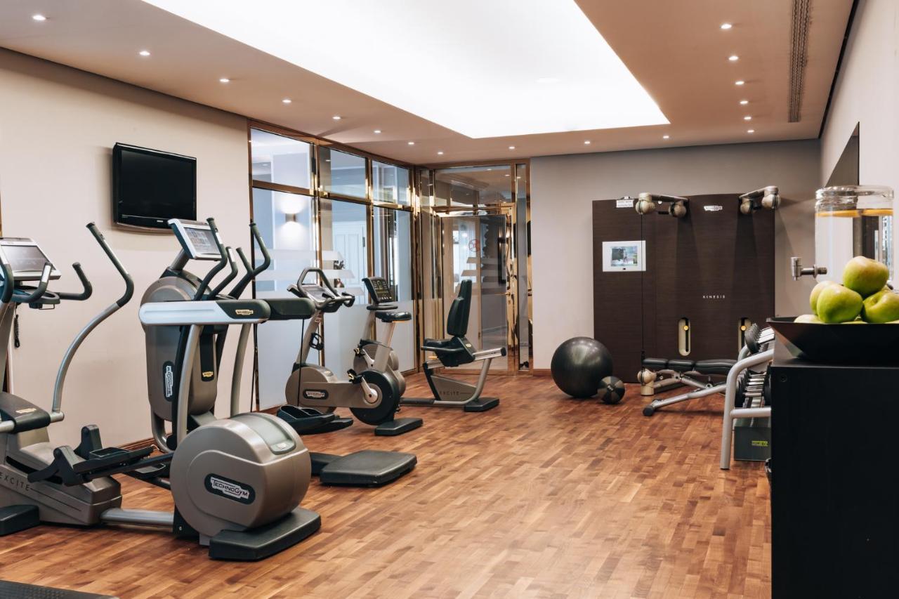 Althoff Grandhotel Schloss Bensberg Bergisch Gladbach Luaran gambar The gym at the hotel