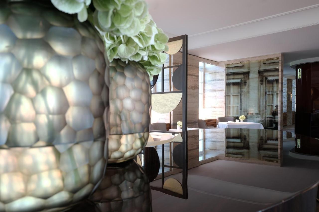 Althoff Grandhotel Schloss Bensberg Bergisch Gladbach Luaran gambar A suite at the Mandarin Oriental