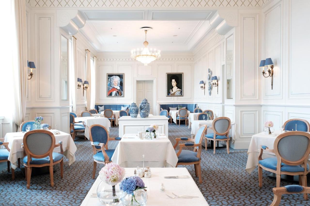 Althoff Grandhotel Schloss Bensberg Bergisch Gladbach Luaran gambar The dining room at the Hotel de Chambord